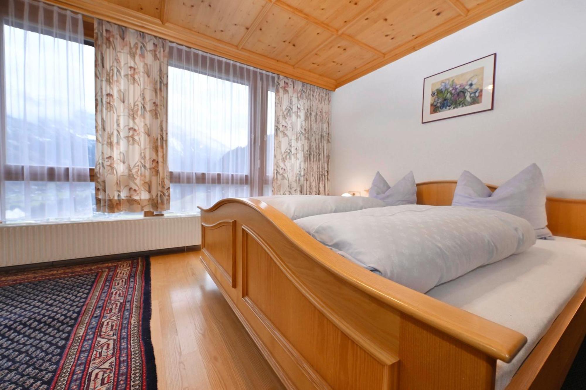 Gaestehaus Rundblick Schruns Buitenkant foto